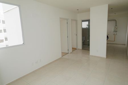 Sala de apartamento para alugar com 2 quartos, 42m² em Campo Grande, Rio de Janeiro