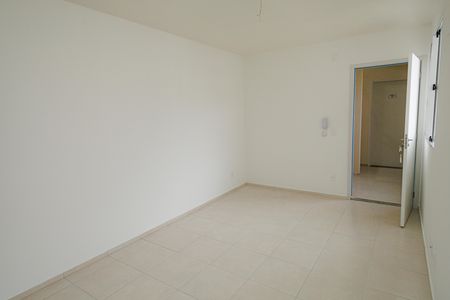 Sala de apartamento para alugar com 2 quartos, 42m² em Campo Grande, Rio de Janeiro