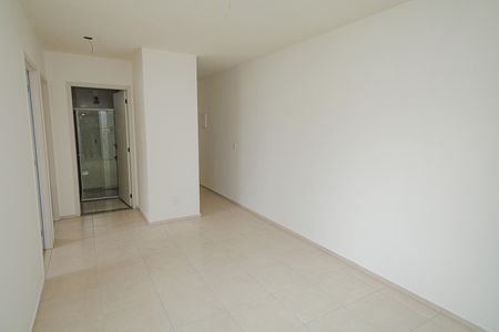 Sala de apartamento para alugar com 2 quartos, 42m² em Campo Grande, Rio de Janeiro