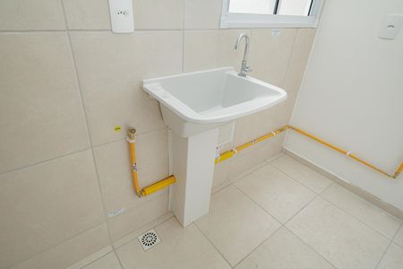 Apartamento para alugar com 42m², 2 quartos e 1 vagaÁrea de Serviço