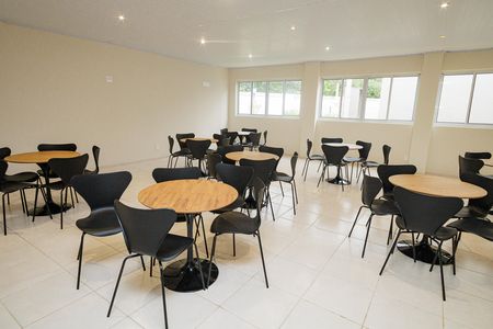 Apartamento para alugar com 42m², 2 quartos e 1 vagaÁrea comum - Salão de festas