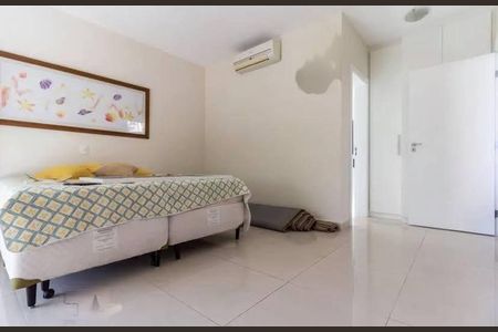 Casa à venda com 435m², 4 quartos e 6 vagas