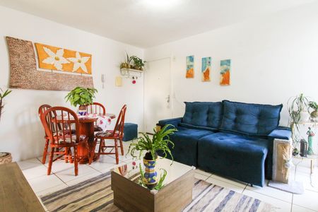Sala de apartamento à venda com 2 quartos, 51m² em Igara, Canoas