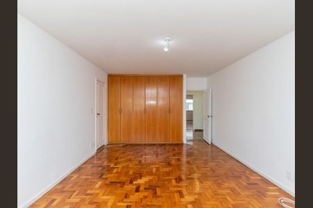 Casa para alugar com 600m², 3 quartos e 5 vagas