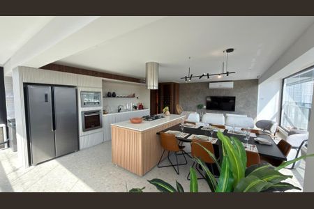 Apartamento à venda com 84m², 2 quartos e 1 vaga