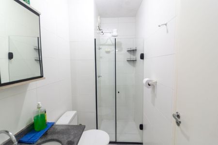 Banheiro de apartamento para alugar com 2 quartos, 36m² em Jurubatuba, São Paulo