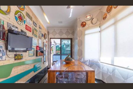 Casa à venda com 435m², 4 quartos e 6 vagas