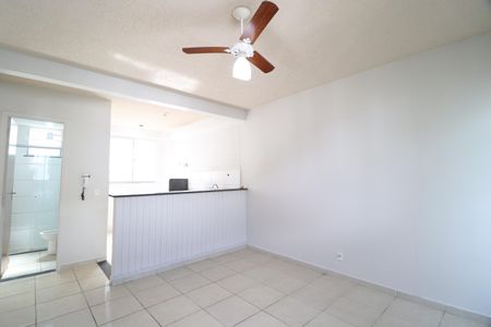 Apartamento para alugar com 45m², 2 quartos e 1 vagaSala