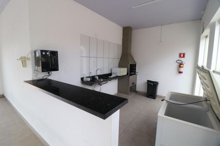 Apartamento para alugar com 45m², 2 quartos e 1 vagaÁrea comum - Churrasqueira