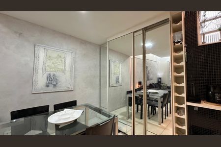 Apartamento à venda com 2 quartos, 56m² em Leblon, Rio de Janeiro