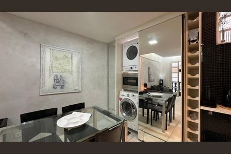 Apartamento à venda com 2 quartos, 56m² em Leblon, Rio de Janeiro