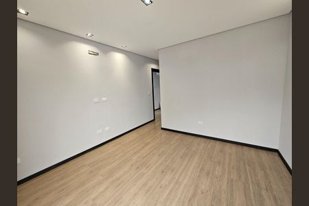 Casa à venda com 145m², 3 quartos e 2 vagas