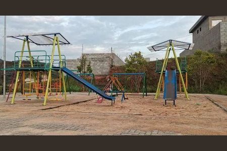 Casa à venda com 3 quartos, 145m² em Villas Do Jaguari, Santana de Parnaíba