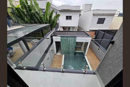 Casa à venda com 145m², 3 quartos e 2 vagas