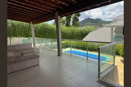 Casa à venda com 420m², 3 quartos e 4 vagas