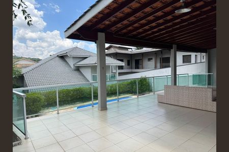 Casa à venda com 420m², 3 quartos e 4 vagas