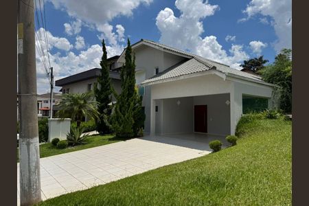 Casa à venda com 420m², 3 quartos e 4 vagas