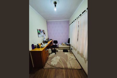 Casa à venda com 4 quartos, 183m² em Jardim Marek, Santo André