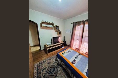 Casa à venda com 4 quartos, 183m² em Jardim Marek, Santo André