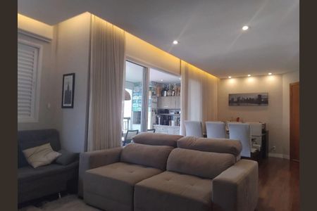 Apartamento à venda com 117m², 3 quartos e 2 vagas