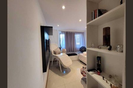 Apartamento à venda com 135m², 3 quartos e 3 vagas