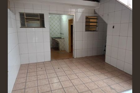 Casa à venda com 177m², 2 quartos e 2 vagas