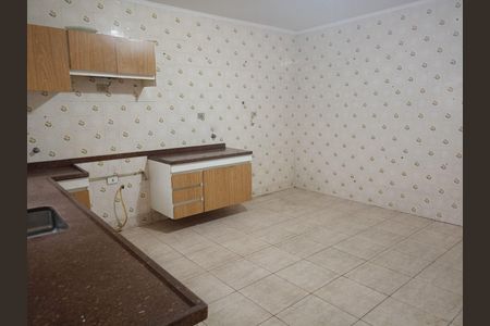 Casa à venda com 177m², 2 quartos e 2 vagas