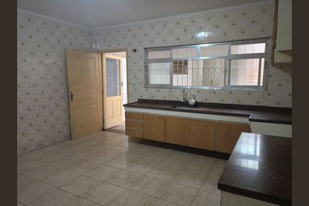 Casa à venda com 177m², 2 quartos e 2 vagas