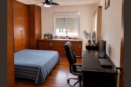 Casa à venda com 297m², 3 quartos e 5 vagas