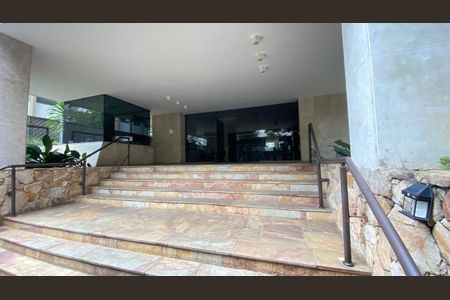 Apartamento à venda com 170m², 4 quartos e 2 vagas
