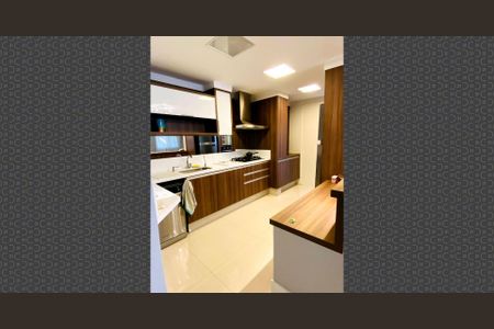 Apartamento à venda com 110m², 2 quartos e 3 vagas