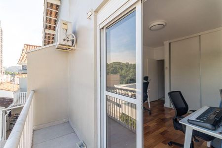 Casa à venda com 127m², 3 quartos e 2 vagas