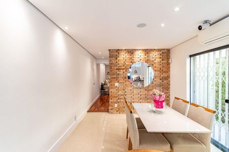 Casa à venda com 3 quartos, 127m² em Vila Progredior, São Paulo