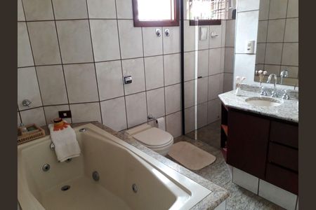 Casa à venda com 3 quartos, 173m² em Vila Andrade, São Paulo