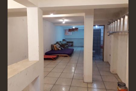 Casa à venda com 173m², 3 quartos e 4 vagas