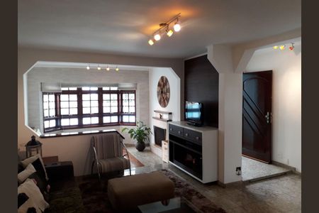 Casa à venda com 3 quartos, 173m² em Vila Andrade, São Paulo