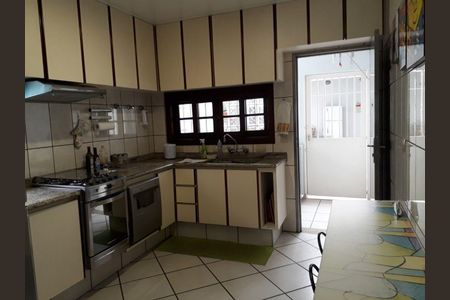 Casa à venda com 3 quartos, 173m² em Vila Andrade, São Paulo