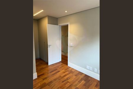 Apartamento à venda com 3 quartos, 125m² em Vila Olímpia, São Paulo