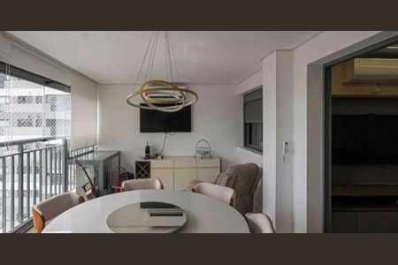 Apartamento à venda com 121m², 3 quartos e 2 vagas