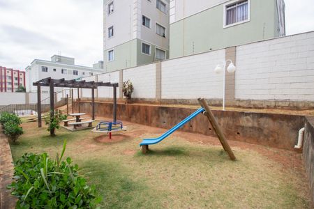 Apartamento para alugar com 45m², 2 quartos e 1 vagaÁrea comum - Playground