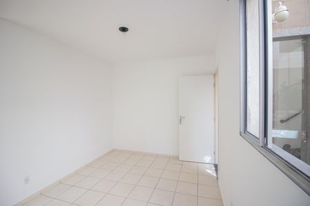 Sala de apartamento para alugar com 2 quartos, 45m² em Cabral, Contagem