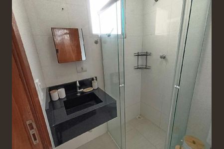 Casa à venda com 3 quartos, 74m² em Vila Curuçá, Santo André