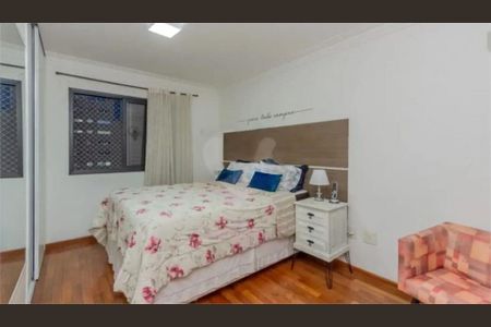 Apartamento à venda com 144m², 3 quartos e 4 vagas