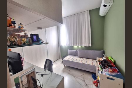 Apartamento à venda com 168m², 3 quartos e 4 vagas
