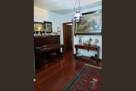 Casa à venda com 5 quartos, 390m² em Pompeia, São Paulo
