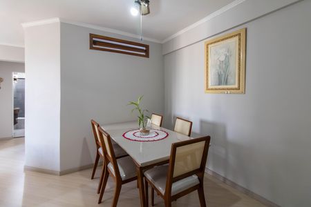 Apartamento à venda com 78m², 3 quartos e 1 vagaSala