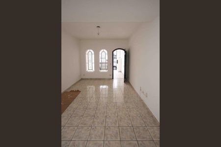Casa para alugar com 85m², 2 quartos e 1 vaga