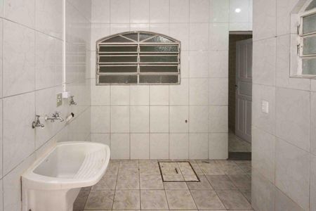 Casa para alugar com 85m², 2 quartos e 1 vaga