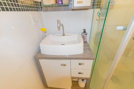 Apartamento à venda com 52m², 3 quartos e 1 vaga Apartamento à venda com 52m², 3 quartos e 1 vagaBanheiro social