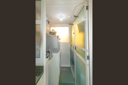Apartamento à venda com 52m², 3 quartos e 1 vaga Apartamento à venda com 52m², 3 quartos e 1 vagaÁrea de serviço